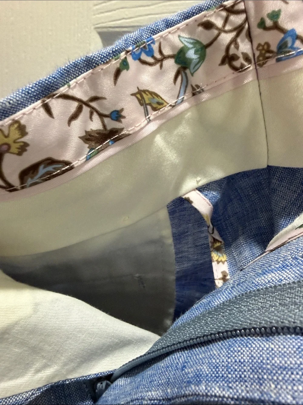 TALLIA linen Light Blue Chinos with Cream Piping